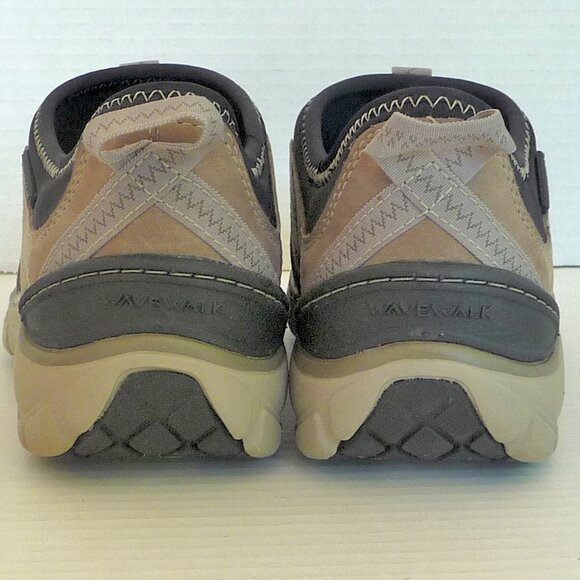 CLARKS Wave Walk Slip On Shoes WATERPROOF 6.5 - Picture 10 of 15